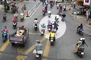 Người phụ nữ đi trả nợ bị giật túi xách chứa tài sản hơn 500 triệu