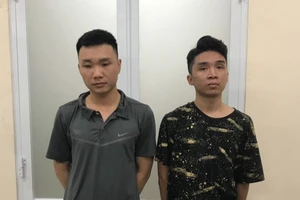 Công an TP.HCM bắt hai thanh niên gây ra 5 vụ cướp tài sản
