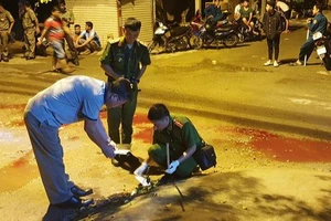 Gò Vấp: Mâu thuẫn khi nhậu, một người bị đập gạch vào đầu tử vong