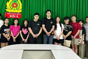 Thuê chung cư cao cấp để đánh bài Poker ăn tiền hàng trăm triệu đồng