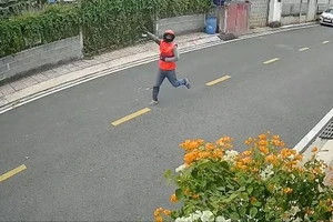 Tiếng hét nhói lòng của nam shipper bị trộm cả xe và 34 đơn hàng chưa giao