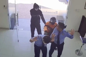 Công an TP.HCM cảnh báo tội phạm cướp ở ngân hàng, tiệm vàng…