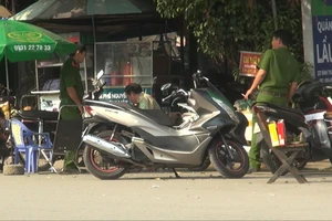 Chém nhau ở đám tiệc, một người chết ở Bình Tân