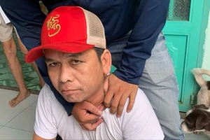 Bắt người đàn ông lấy tài sản của thanh niên bị tai nạn ở Củ Chi