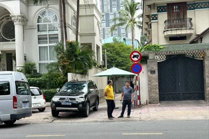 Cảnh sát thuộc Bộ Công an có mặt ở nhà bà Loan, TGĐ Quốc Cường Gia Lai