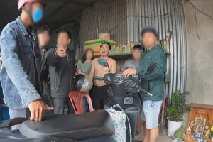 Thêm 1 tiệm phá xe đóng cửa, công an tiếp tục tìm nạn nhân