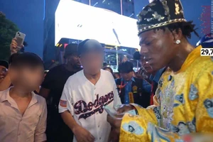 Vụ streamer IshowSpeed bị chặt chém ở phố đi bộ: Xử phạt người cho thuê xe điện