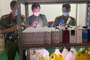 Phát hiện số lượng lớn hóa chất có gốc xyanua cực độc ở quận 5