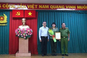 Công an quận 11 được khen vì phá chuyên án bắt đường dây mua bán pháo