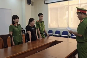 Nấu nhôm chui, thải hơn 7 ngàn tấn xỉ ra môi trường ở huyện Bình Chánh