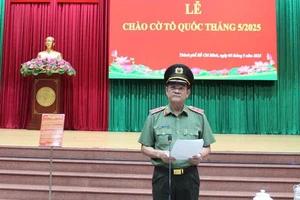 Công an TP.HCM công bố thư khen và trao thưởng của Bộ Công an đối với 06 tập thể
