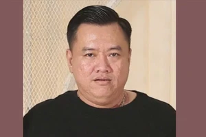 Công an TP.HCM truy nã Long ‘mụn’ trong vụ giang hồ đánh nhau ở White Palace