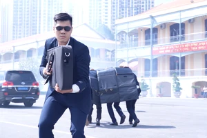 Video cảnh vệ tiêu diệt khủng bố, bảo vệ yếu nhân trong tình huống diễn tập