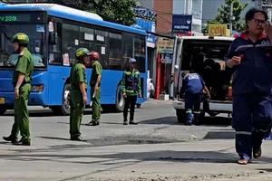 TP.HCM: Xe tải va chạm xe đạp điện tại hẻm cụt, người phụ nữ tử vong tại chỗ