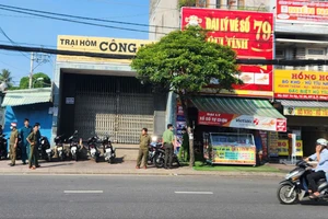 Mở cửa bán vé số thì phát hiện thi thể người đàn ông ở đường Tô Ký