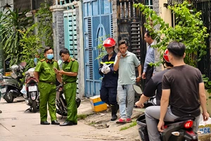 Tử vong trong nhà khóa trái, người phụ nữ được con trai phát hiện