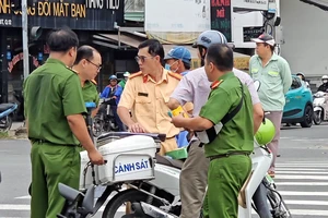 Va chạm xe buýt, nữ sinh năm nhất tử vong khi trên đường đến trường