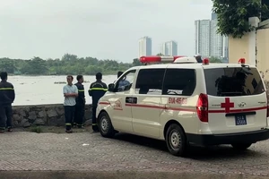 Nam sinh 22 tuổi nghi nhảy cầu Thủ Thiêm 1 sau khi bị lừa 200 triệu đồng