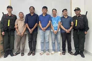 Chiêu 'hô biến' 650 tấn quặng đồng thành 'xỉ đa kim' để xuất sang Trung Quốc