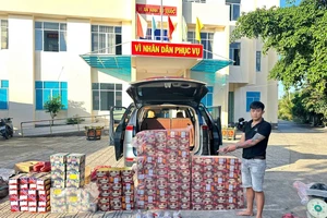 Bắt nhóm dùng ô tô chở pháo lậu, thuê người cảnh giới 3 triệu đồng/ngày