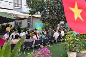 TP.HCM: Phường Đông Hưng Thuận ra mắt mô hình Cà phê Xóm để lắng nghe dân