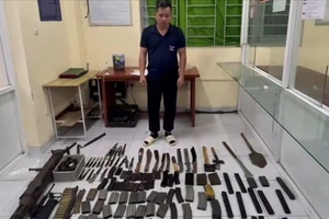 Công an TP.HCM triệt phá kho vũ khí quân dụng số lượng lớn của Nguyễn Thanh Hiếu