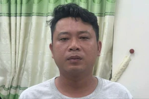 Công an TP.HCM thông tin vụ khách kẹp cổ đánh tài xế xe công nghệ