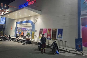 Khởi tố, bắt tạm giam người đàn ông trộm xe máy tại siêu thị