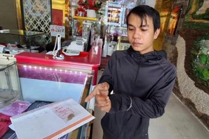 Công an xã Tân An Hội truy xét nhanh kẻ giật dây chuyền và trộm iPhone