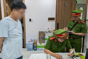 Nhiều người nước ngoài 'quên' đăng ký cư trú tại chung cư ở TP.HCM