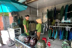 Phát hiện giám đốc công ty bảo vệ dùng bằng đại học giả