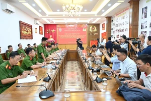 Thủ đoạn giăng bẫy người già của các công ty mua bán kỳ nghỉ