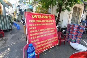 TP.HCM: Phong toả 2 con hẻm đường Lò Gốm, quận 6