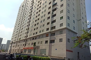 Trộm vào 2 căn hộ chung cư 1050 ở Bình Thạnh lấy hơn 100 triệu