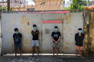 Tìm người chạy xe Dream bị giật Iphone XS Max ở quận 8