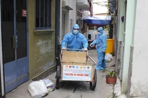 Phú Nhuận: Mỗi cán bộ phường phụ trách ít nhất 5 F0 cách ly tại nhà 
