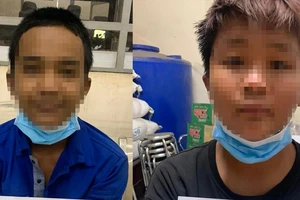 Hai thiếu niên vừa giật điện thoại thì gặp cảnh sát