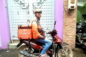 Tìm tài xế công nghệ bị lừa khi đưa tiền ứng trước cho khách 