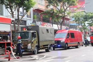 Diễn tập tình huống toà nhà Times Square bốc cháy do sét đánh