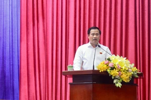 Cử tri TP.HCM tiếp tục kiến nghị các vấn đề về tiền lương, cán bộ nghỉ việc