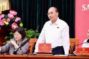 Chủ tịch nước: Thị trường xăng dầu sẽ sớm trở lại bình thường 