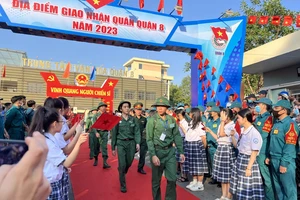 TP.HCM đồng loạt tổ chức lễ giao nhận quân năm 2023 tại các quận, huyện