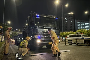 Chở thêm hàng để nhận 2,5 triệu, tài xế bị phạt 41 triệu lỗi quá tải