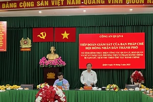 CSGT quận 6 kiến nghị xử lý xong xe bị tạm giữ mới cho đăng ký xe mới 