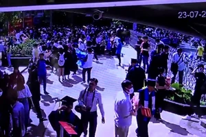 Xác minh vụ nhiều sinh viên bị móc túi điện thoại trong lễ tốt nghiệp 