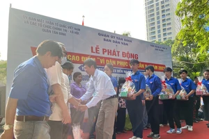 Quận Tân Bình tổ chức tuần lễ cao điểm 'Vì dân phục vụ' lần 5