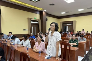 Cử tri TP.HCM: Cần ban hành thống nhất một bộ sách giáo khoa chung