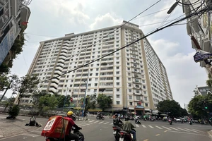 Bắt giam 3 thành viên BQL chung cư Miếu Nổi, quận Bình Thạnh