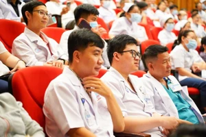 Hơn 1.000 cán bộ Bệnh viện Chợ Rẫy tập huấn kỹ năng phòng ngừa cháy nổ