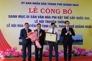 Công bố lễ hội đua thuyền ở Quảng Ngãi là di sản văn hóa phi vật thể quốc gia